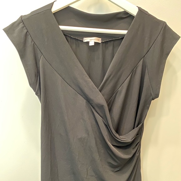 3/$15 Crossover V neck top - Picture 2 of 7